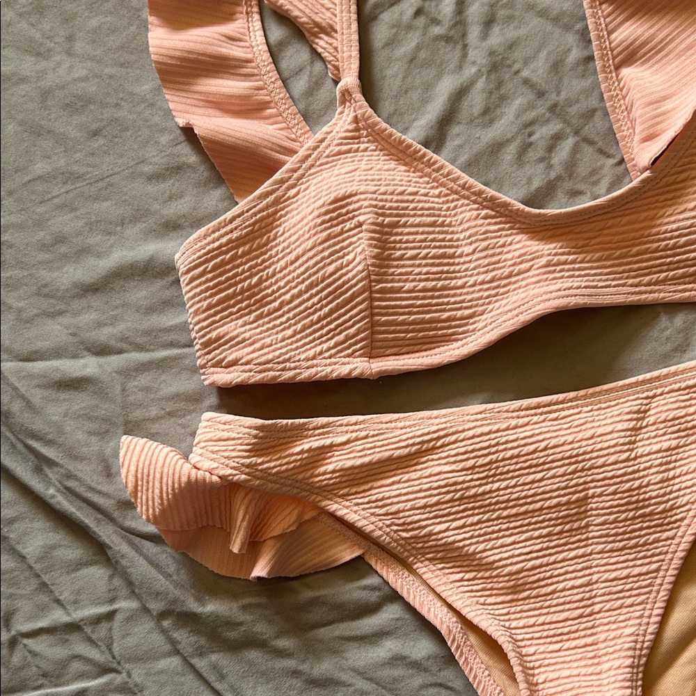 Pink Textured Bikini Set - Picture 2 of 4